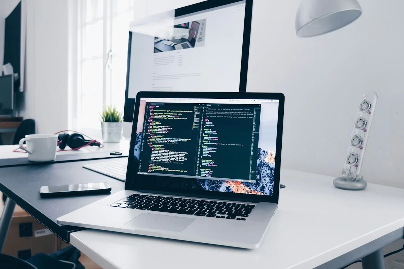 Illustrative laptop and workplace technology